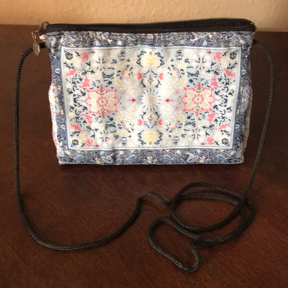 Derin Turkish Floral Pattern Mini Crossbody Bag in Light Blue and Navy